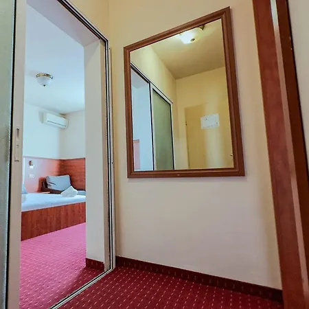 Dezudava Family Hotel Sandanski