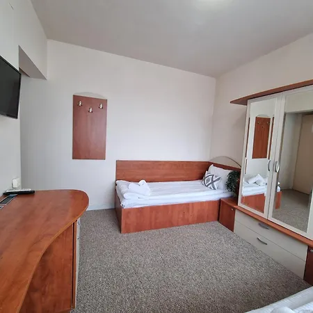 Dezudava Family 2* Sandanski