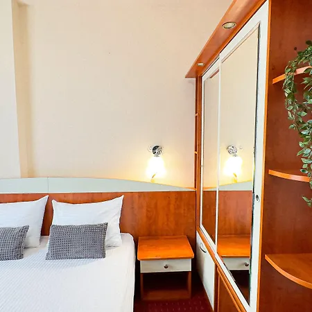 Dezudava Family Hotel Sandanski