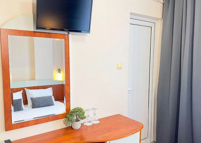 Hotel Dezudava Family Sandanski