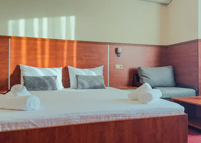 Hotel Dezudava Family Sandanski