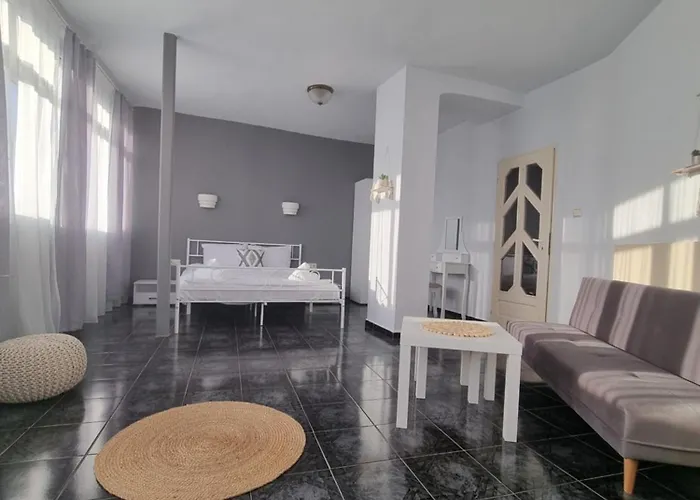 Hotel Dezudava Family 2*